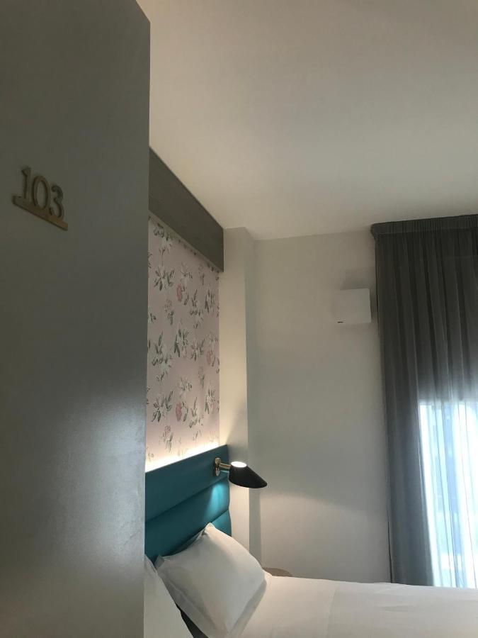 Hotel Villa Hermosa リッチョーネ エクステリア 写真